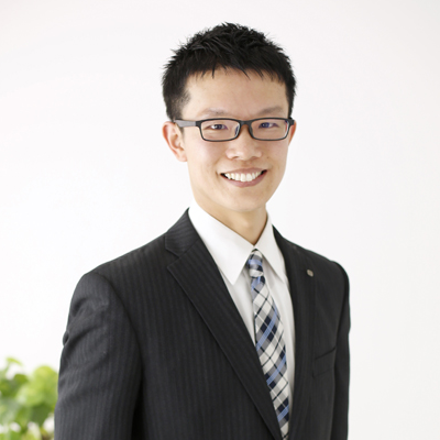 �i�]����